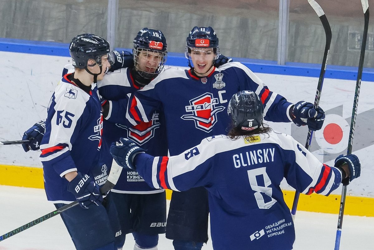    Год спустя \