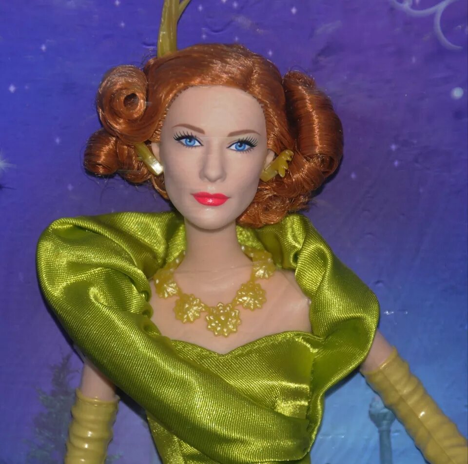 Lady Tremaine doll Cate Blanchett Live Action Cinderella Disney Mattel stepmom. Фото с eBay.com