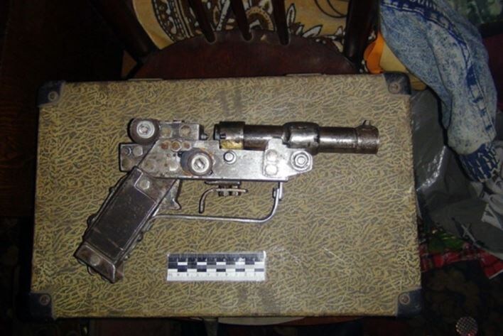 Самодельное оружие, шокировавшее полицейских – 7.
