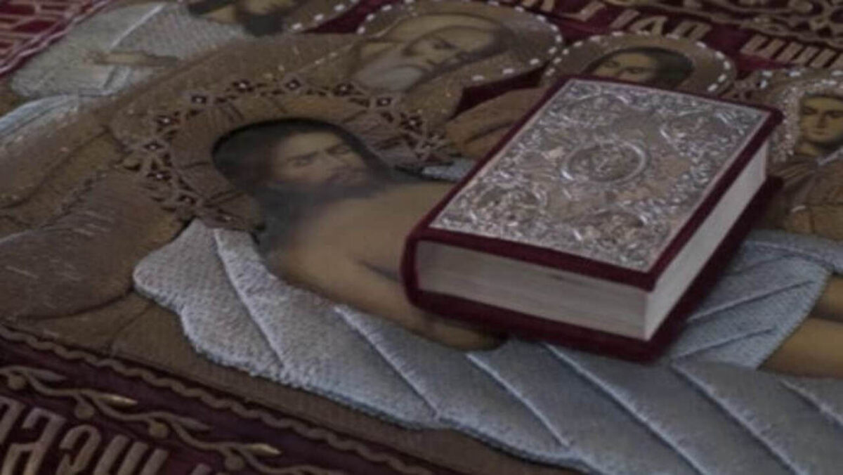    Сегодня православные куряне вспоминают крестные страдания Христа