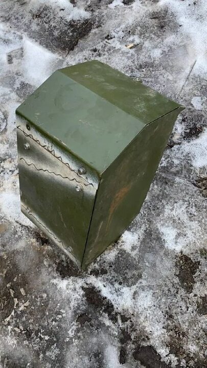 -4