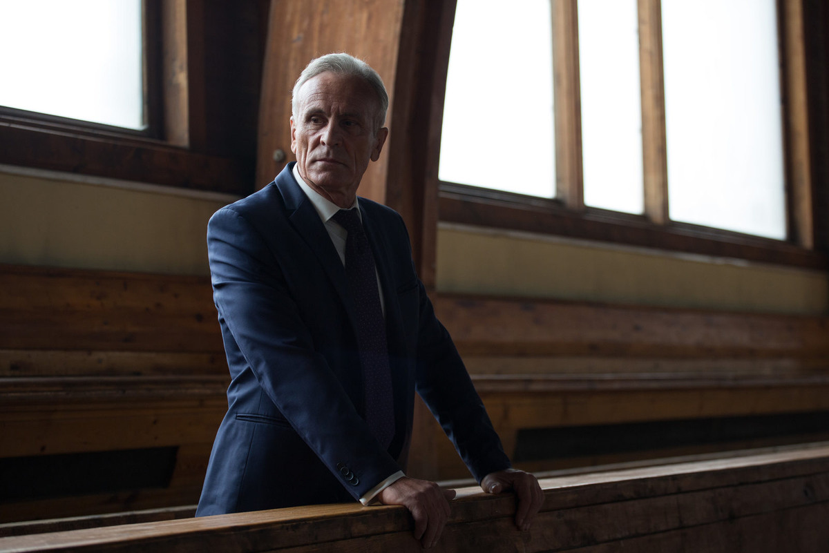 Кадр сериала «Город тайн»