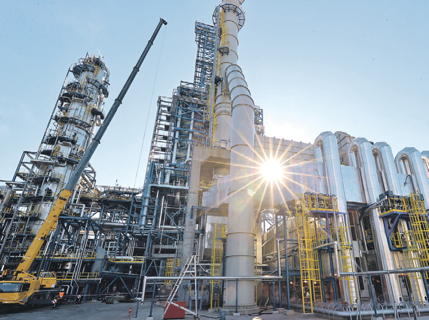 Белорусские НПЗ готовы производить качественную продукцию, главное, чтобы не было перебоев с сырьем. Фото: БелТА