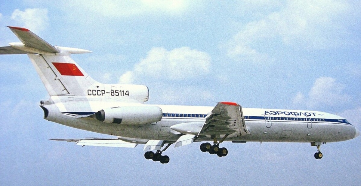 Из всех авиалайнеров в 70-х годах Ту-154Б приносил самую высокую прибыль на летный час (более 1000 рублей) при наименьших удельных затратах на горючее.