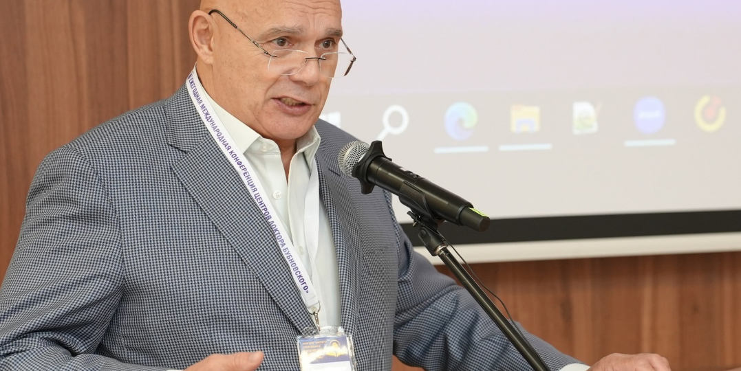 Думаете, человек стал СТАРИКОМ из-за возраста? Дело в ногах! Что нужно понять, если есть желание продлить себе жизнь