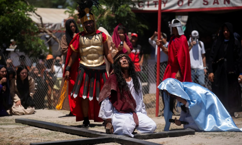 У них есть настоящие легионеры, в юбочках!