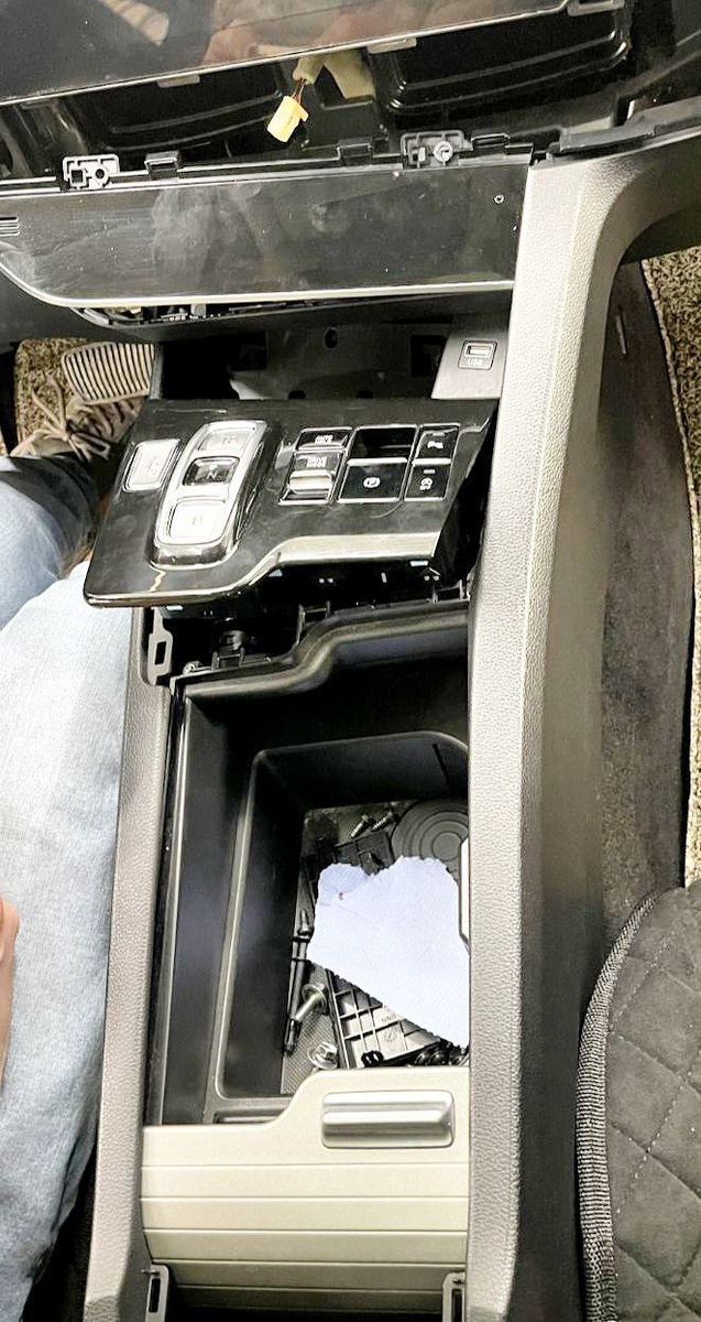 Ленивчик для Hyundai Sonata 20г. 8G Китай