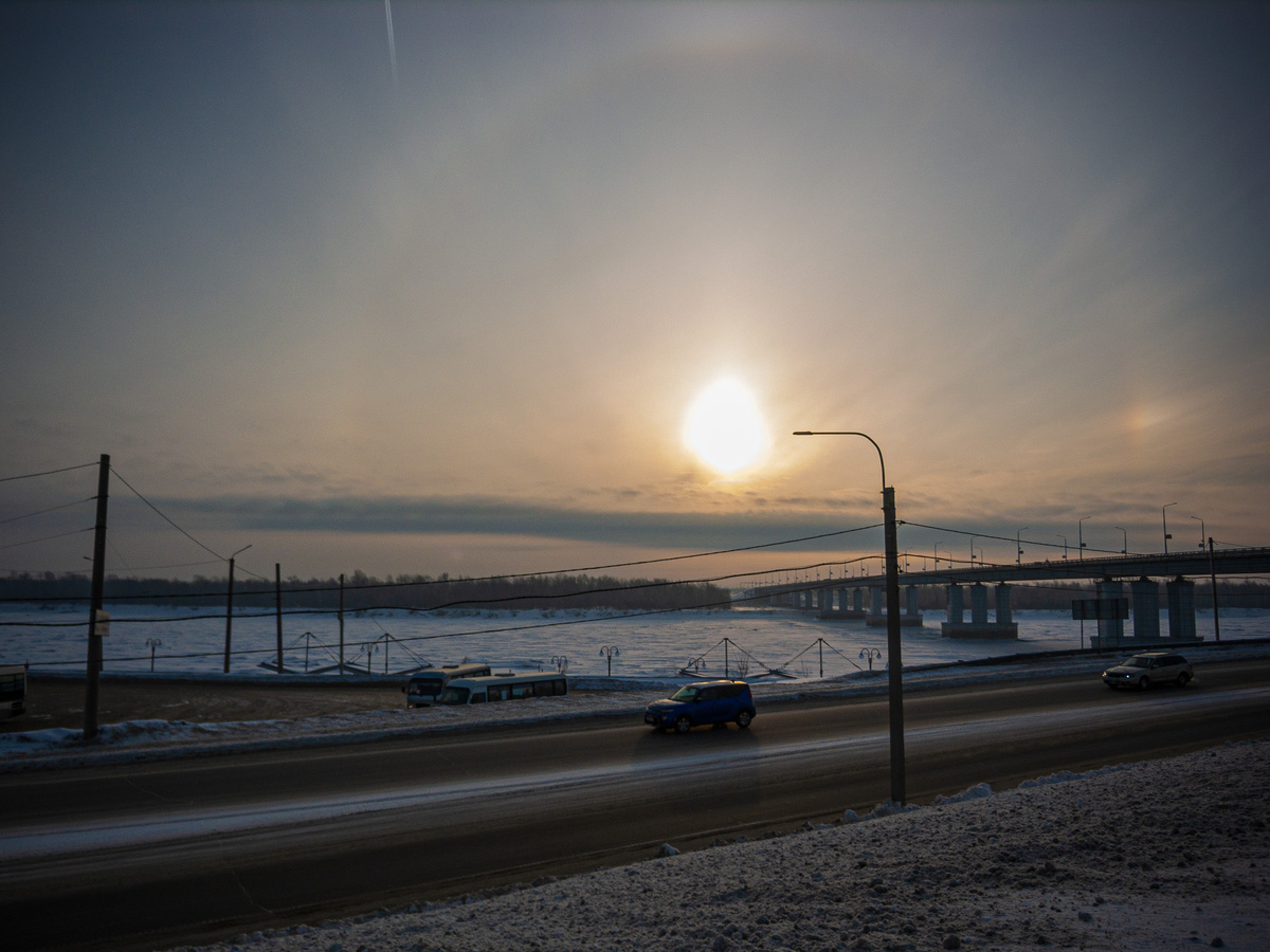 Барнаул, "Новый мост" через Обь, середина февраля
