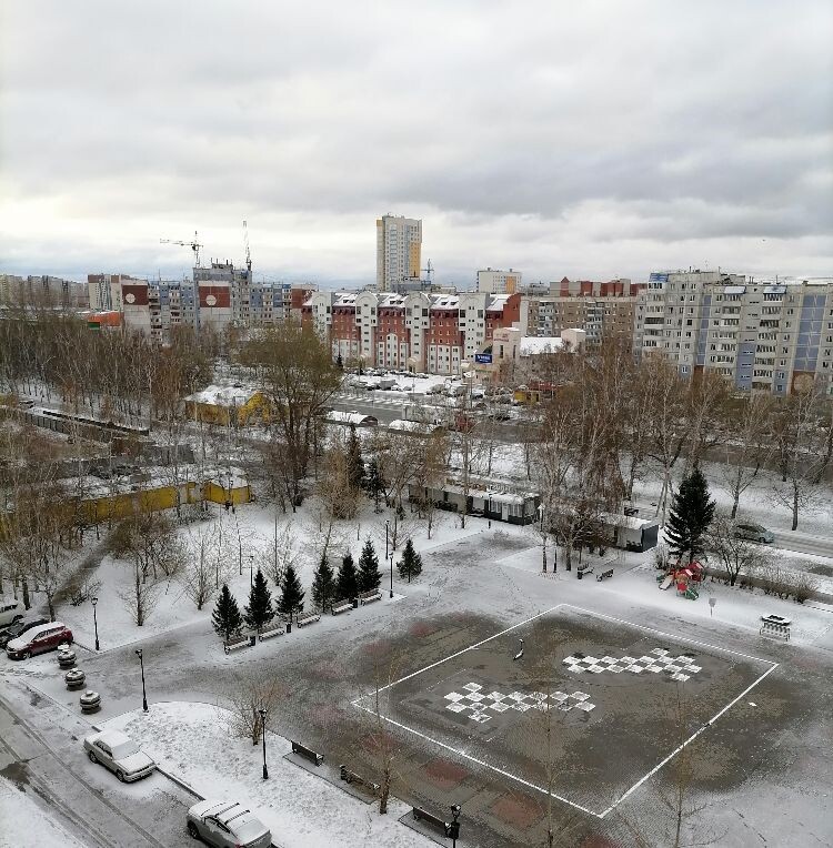 А у нас сегодня настоящая зима - и не только снег, но и мороз и ветер