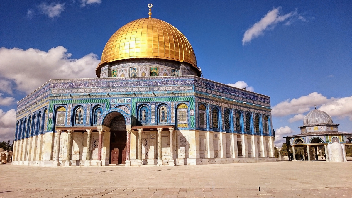 Купол Скалы, 691 г., здесь и далее все фото — из телефона автора, кроме специально оговоренных случаев