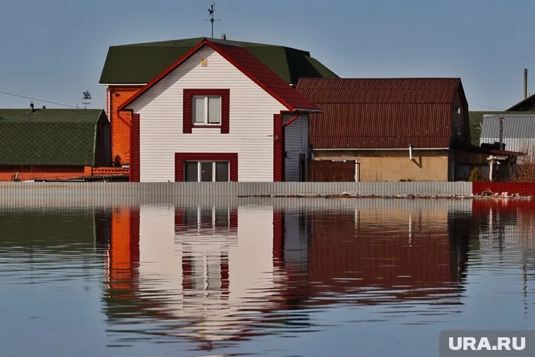 В Кургане уровень Тобола достиг отметки 1015 см
Фото: Екатерина Сычкова © URA.RU