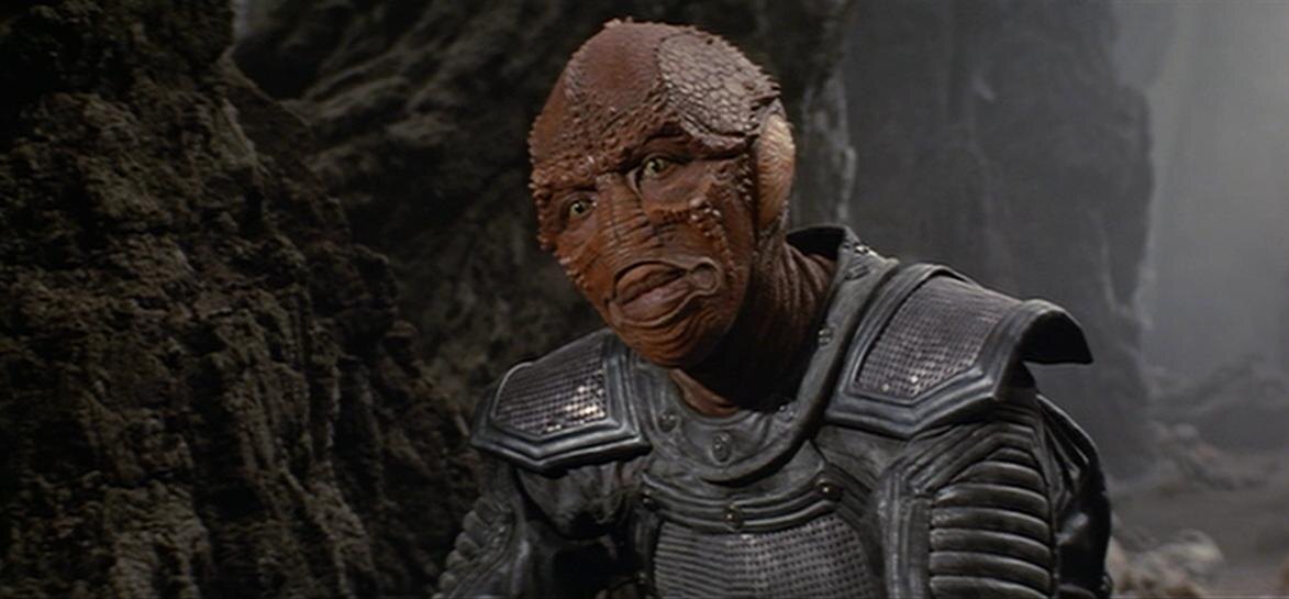 Фрагмент из фильма "Враг мой" (В. Патерсен, 1985). Фото из интернета