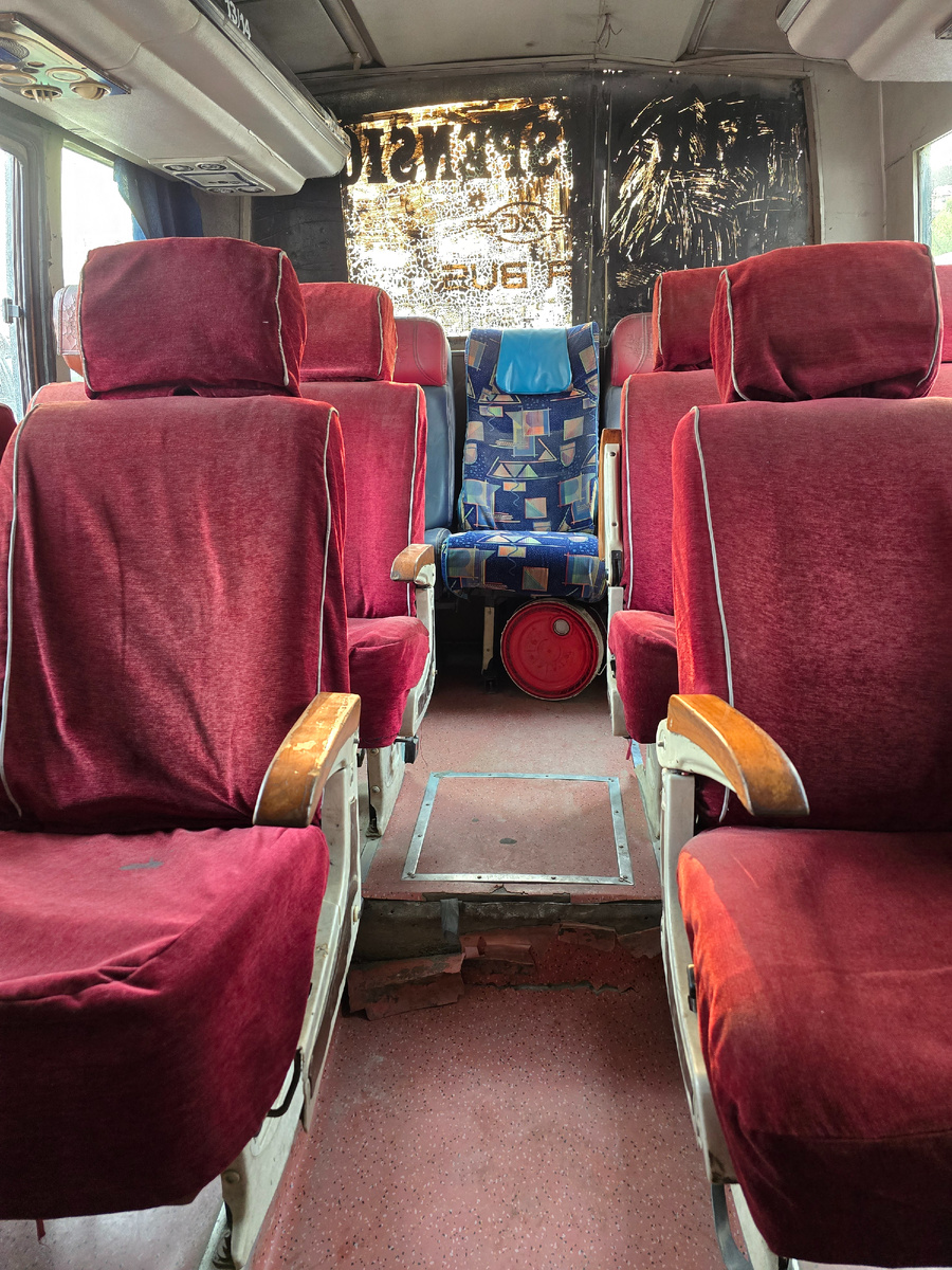 Автобус, в котором я провела 16 часов