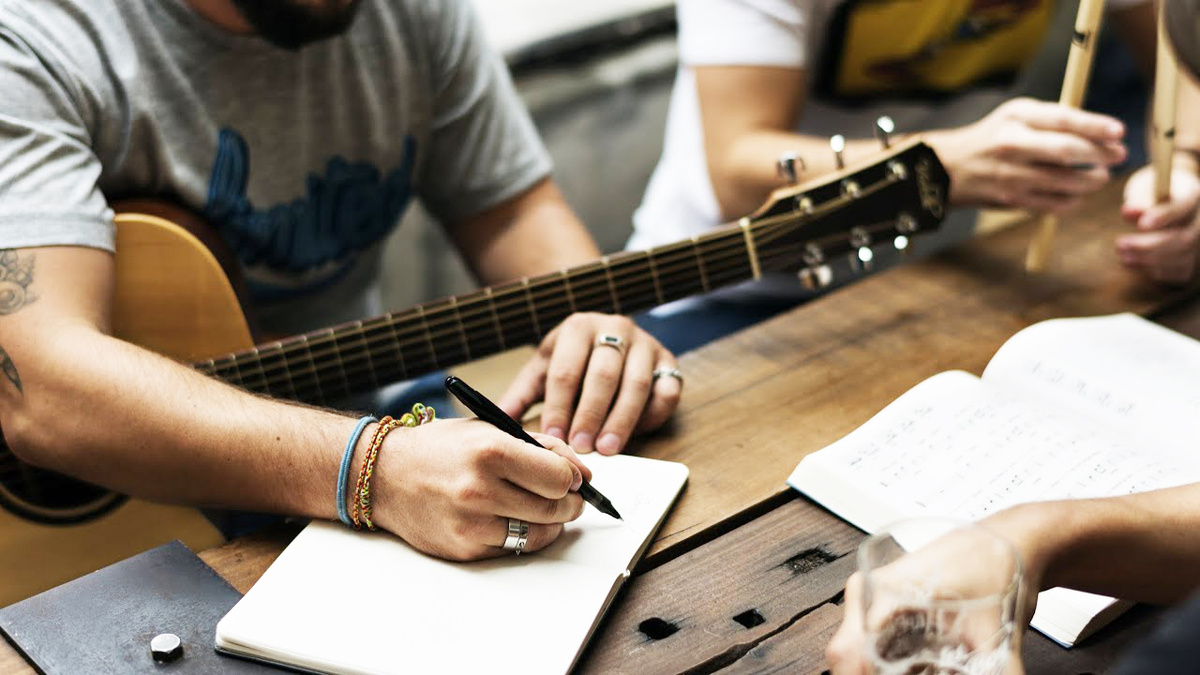 Музыкант или теоретик