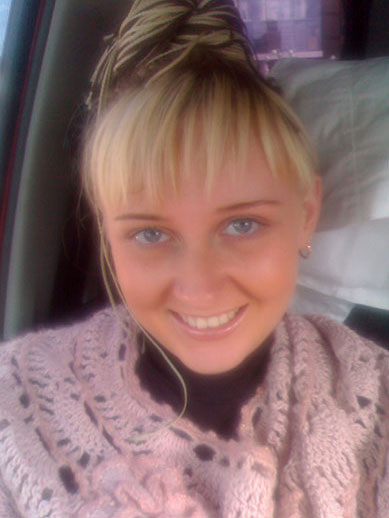 такой славянкой я была до перехода в цвет настроения: чёрный)))