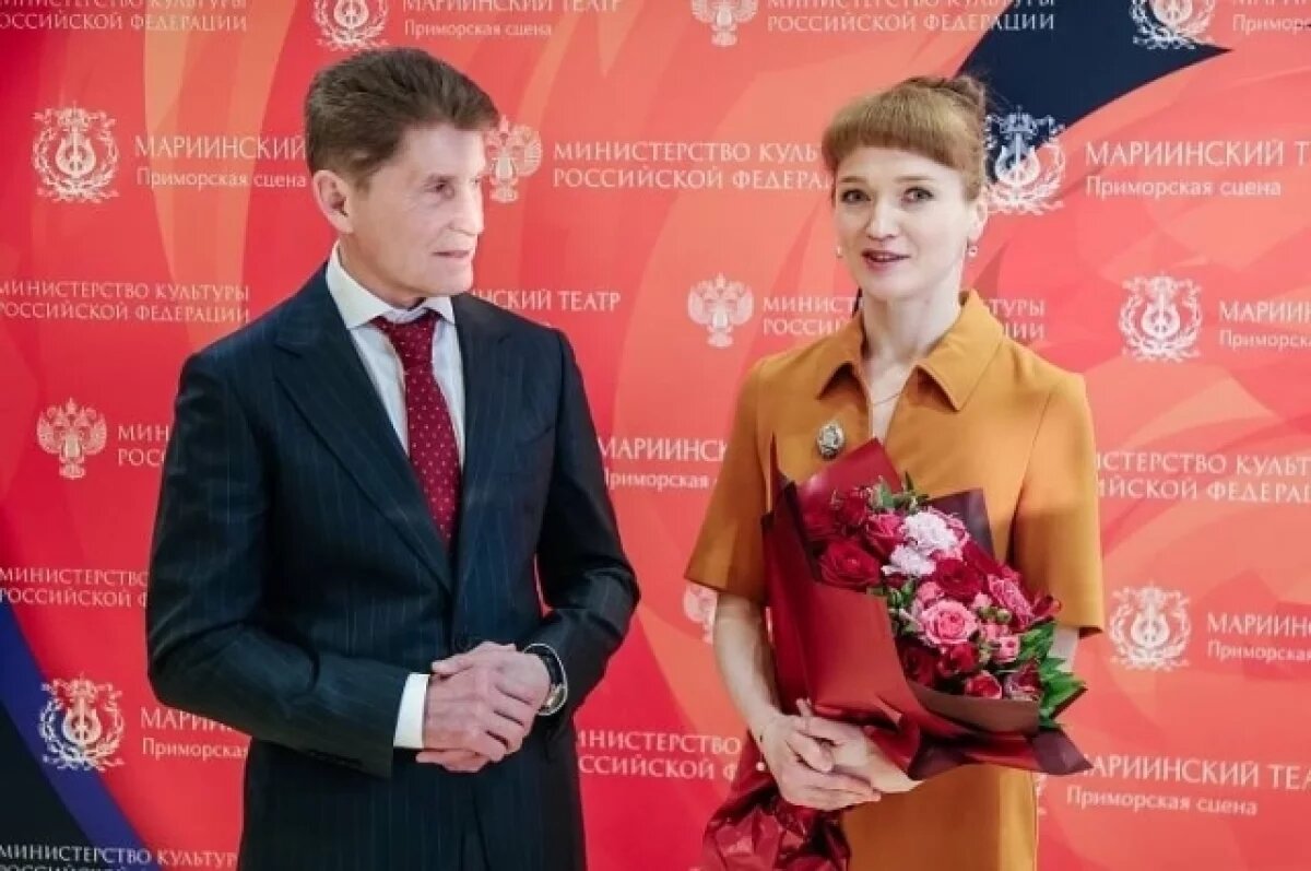    Балерина получила награду получила за вклад в развитие отечественной культуры и искусства и многолетнюю плодотворную деятельность