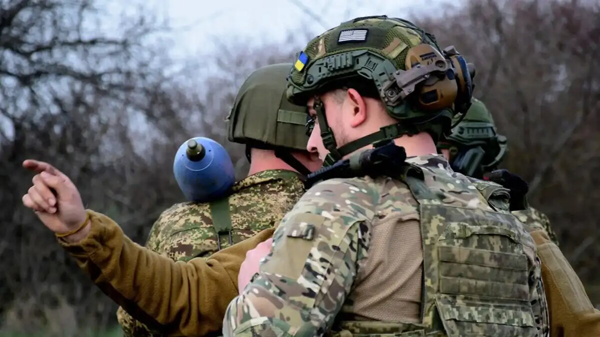    Украинские военнослужащие.