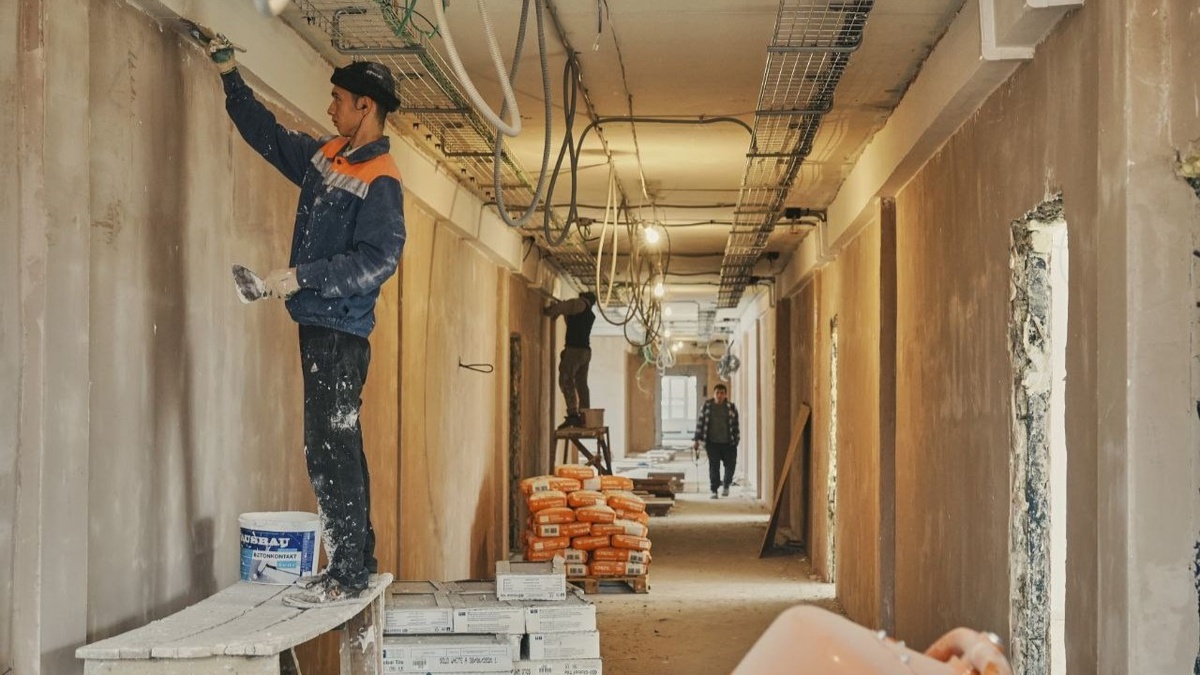    Ремонт в школе №5 Югорска завершится ко Дню знаний