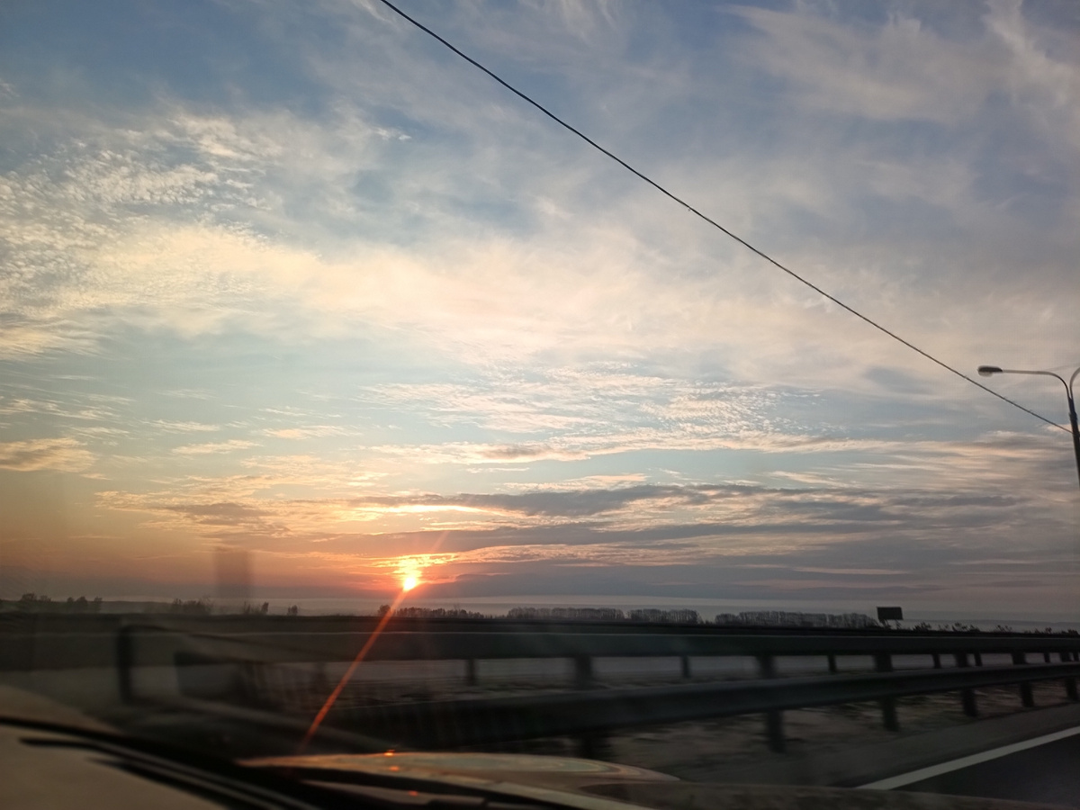 Рассвет спустя 400 км дороги