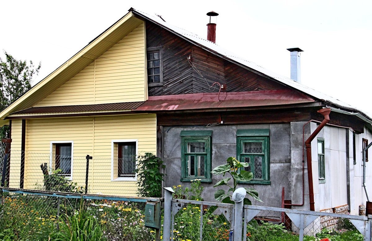 А вы тоже удивляеетсь таким сооружениям?