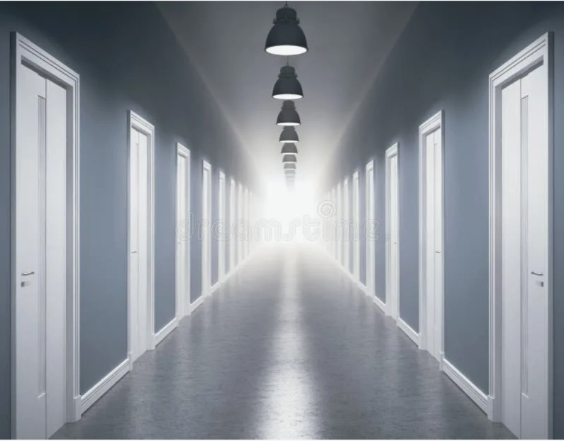 Бесконечный коридор. Фото из Интернета