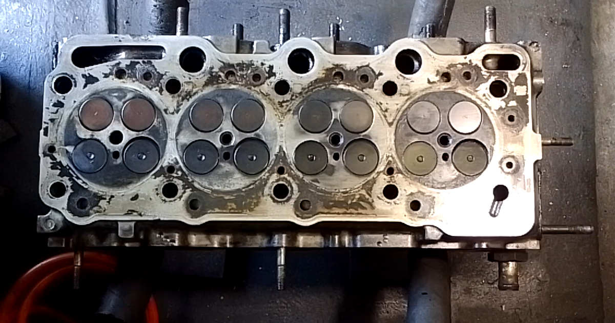 ГБЦ Опель 1,7. В данном случае стоит на Исузу.