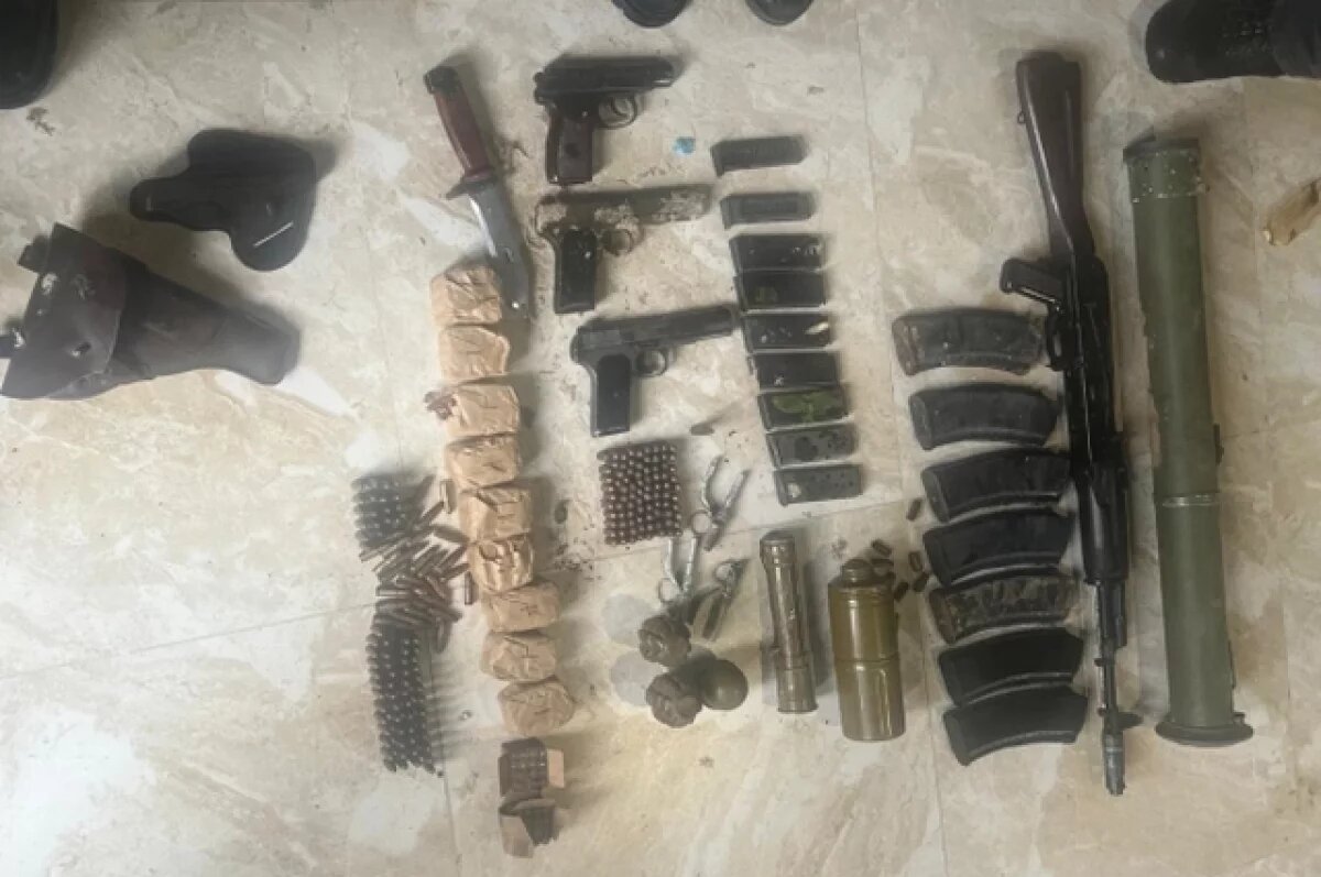    На ферме в Северной Осетии нашли схрон с готовым к использованию оружием