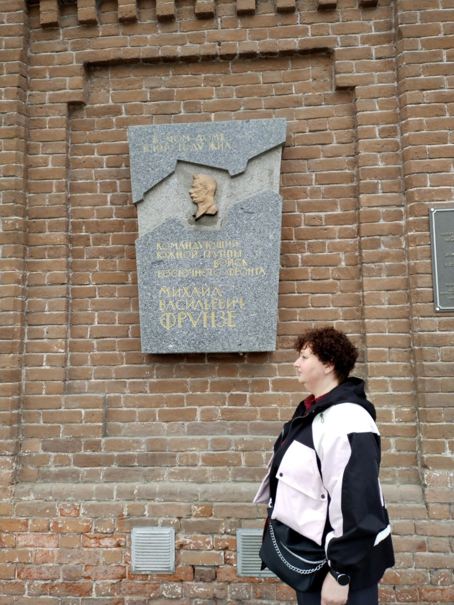 Михаил Васильевич и Дарья Павловна.