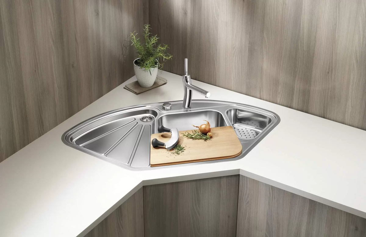 Designed by megamarket.ru