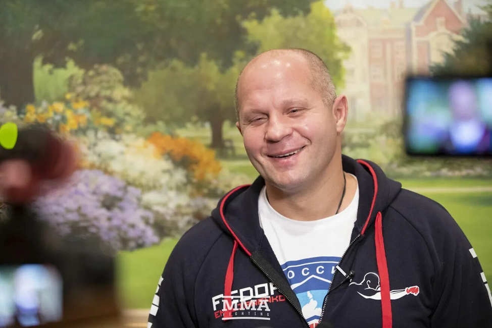 Фото с сайта: https://id.pinterest.com/pin/fedor-emelianenko-not-necessarily-all-in-on-bellators-retirement-tour--682647256003709316