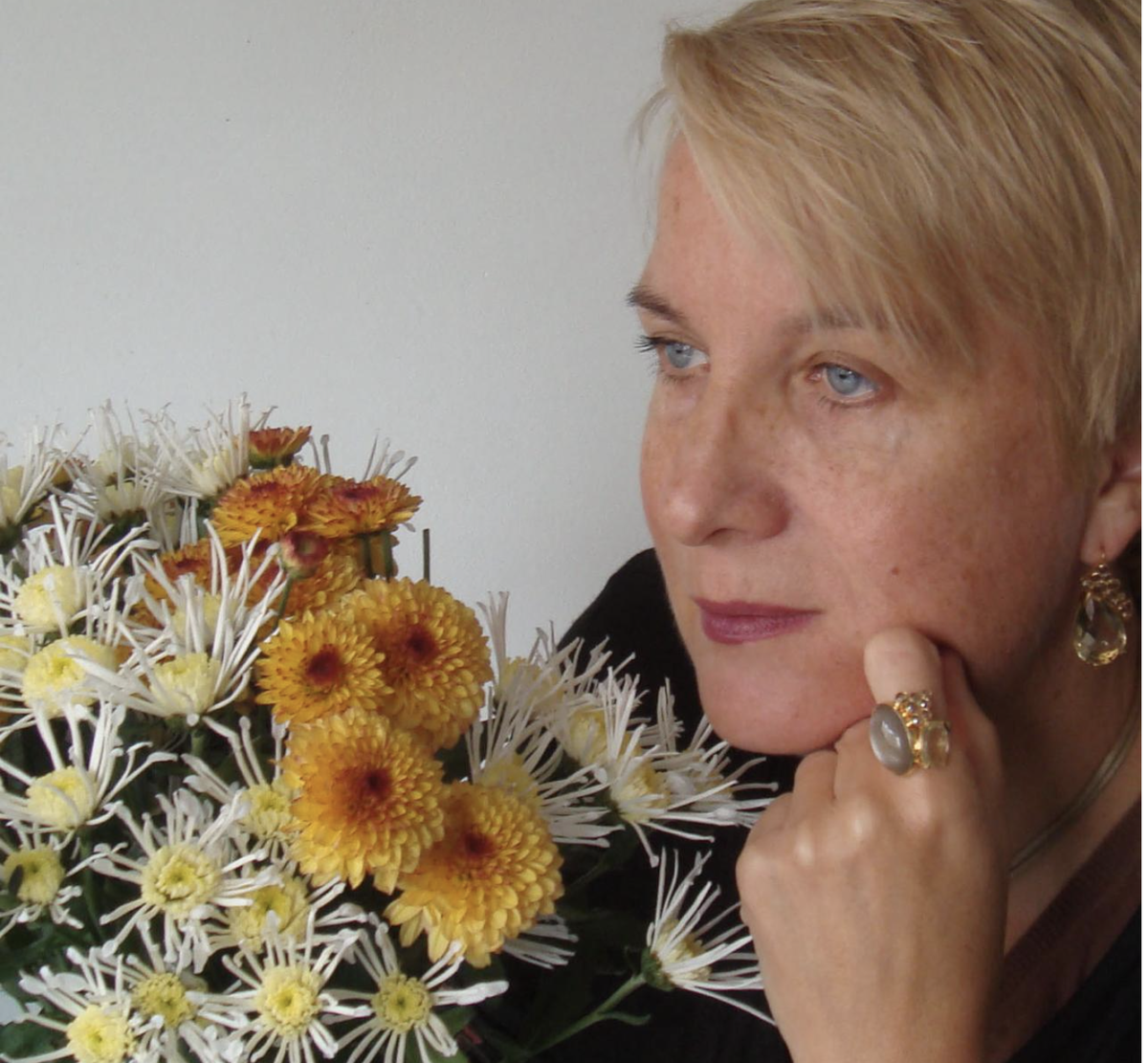 Нона Дронова