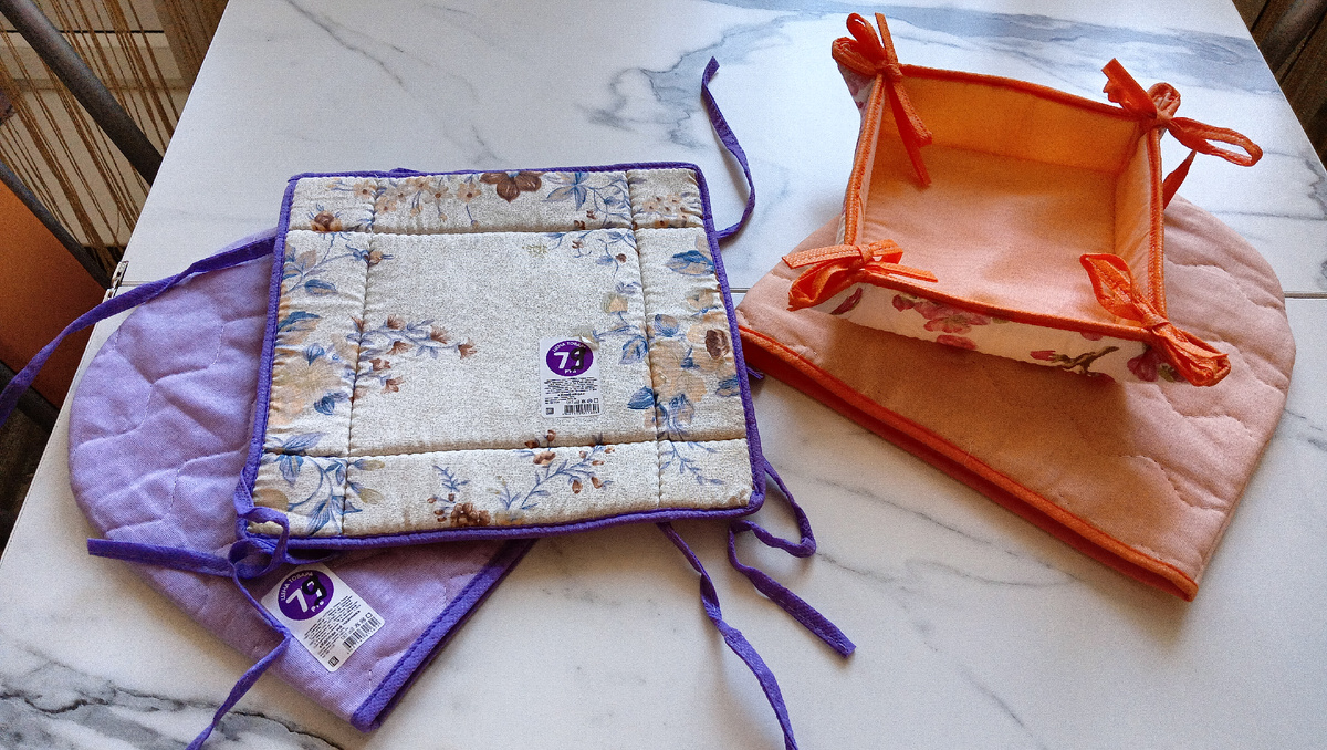 Покупки для сервировки по 35 рублей. Фото автора