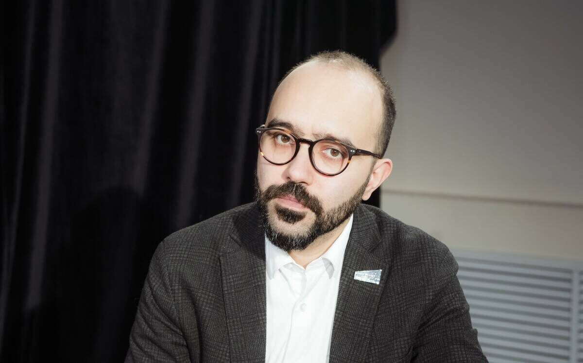 Заместитель директора по PR ТГАТ им. Г. Камала Ильшат ЛатыповФото: Юлии Калининой