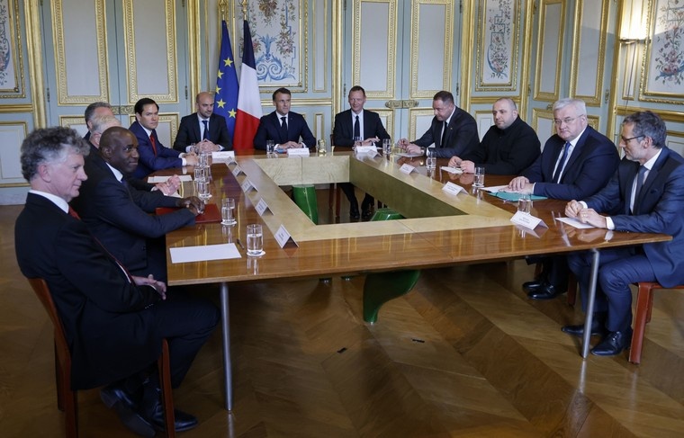     Ludovic Marin / AP/TASS