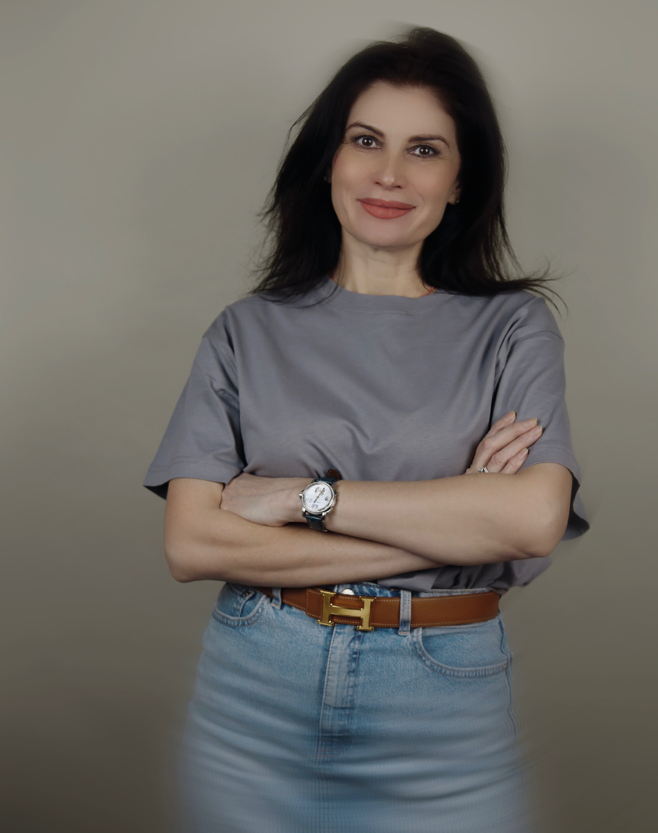 Замирание – это самая распространенная защитная реакция психики на стресс. Она бывает разной степени тяжести и может поддаваться лечению через тело и специальные телесные упражнения. 