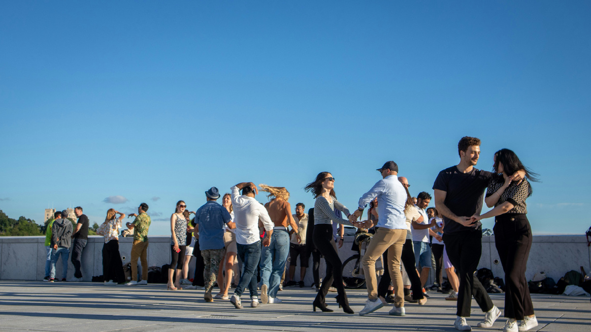 Оперный театр Осло, Кирстен Флагстад-Пласс, Осло, Норвегия. Фото Charly Nguyen на Unsplash