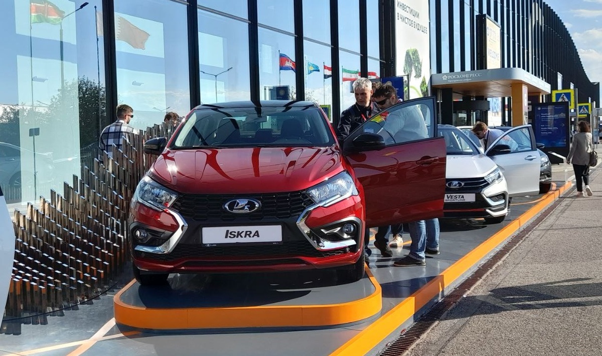    Lada Iskra. Фото: Мойка78