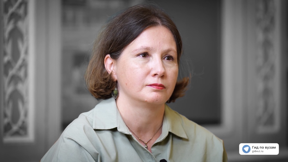 Декан театроведческого факультета РГИСИ – Евгения Тропп. СМИ «Гид по вузам».