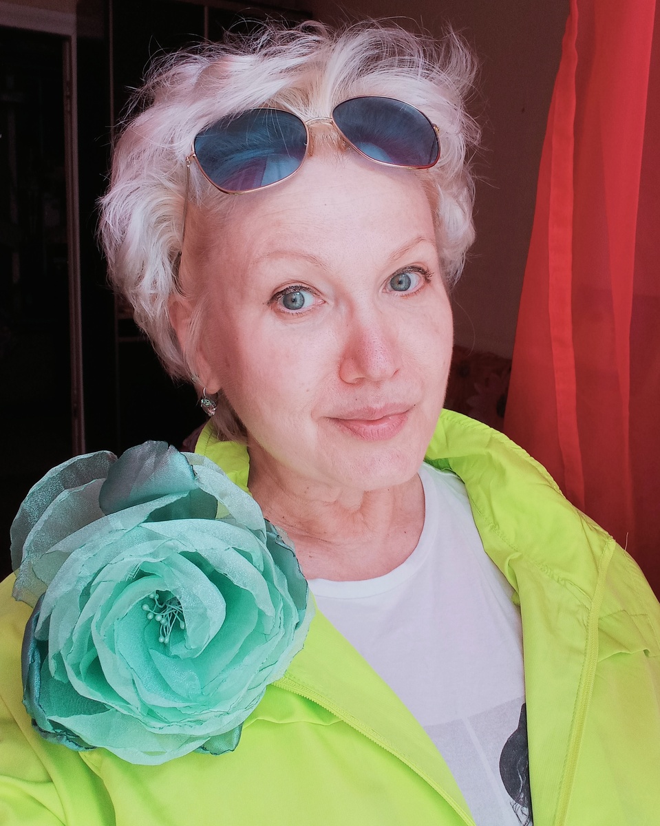 Показываю, как выглядит цветок, сорвавший приз зрительских симпатий.