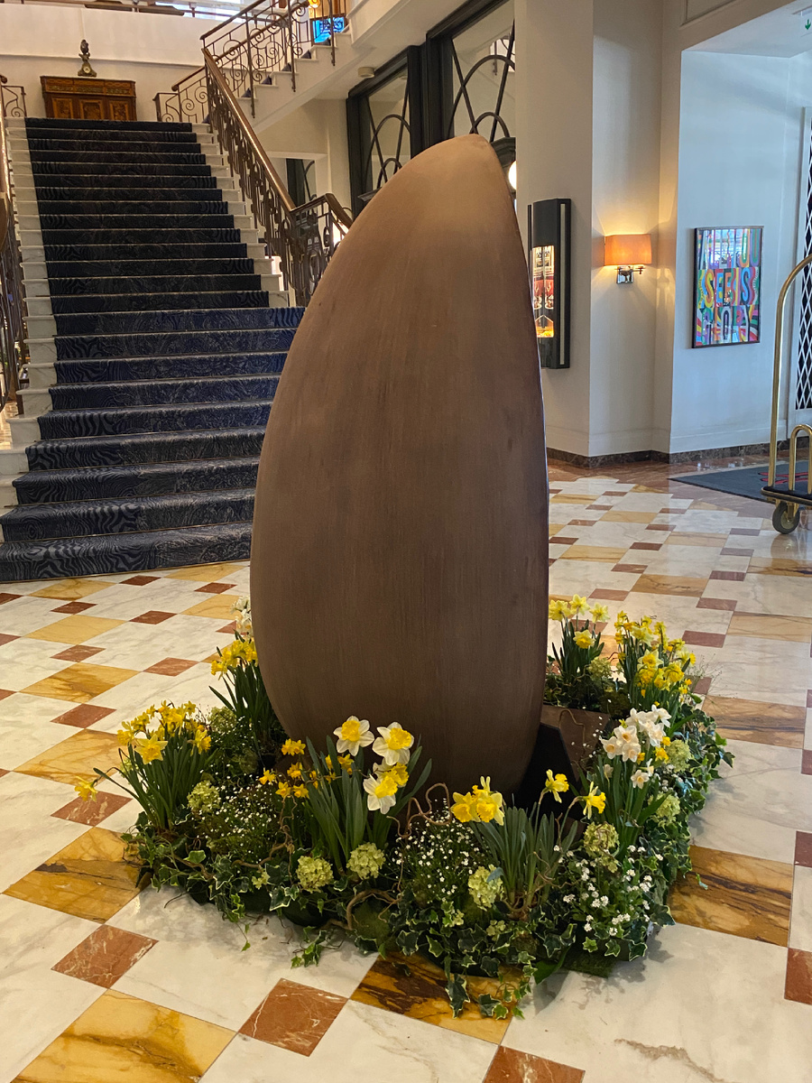 То же самое яйцо. Вид сбоку.