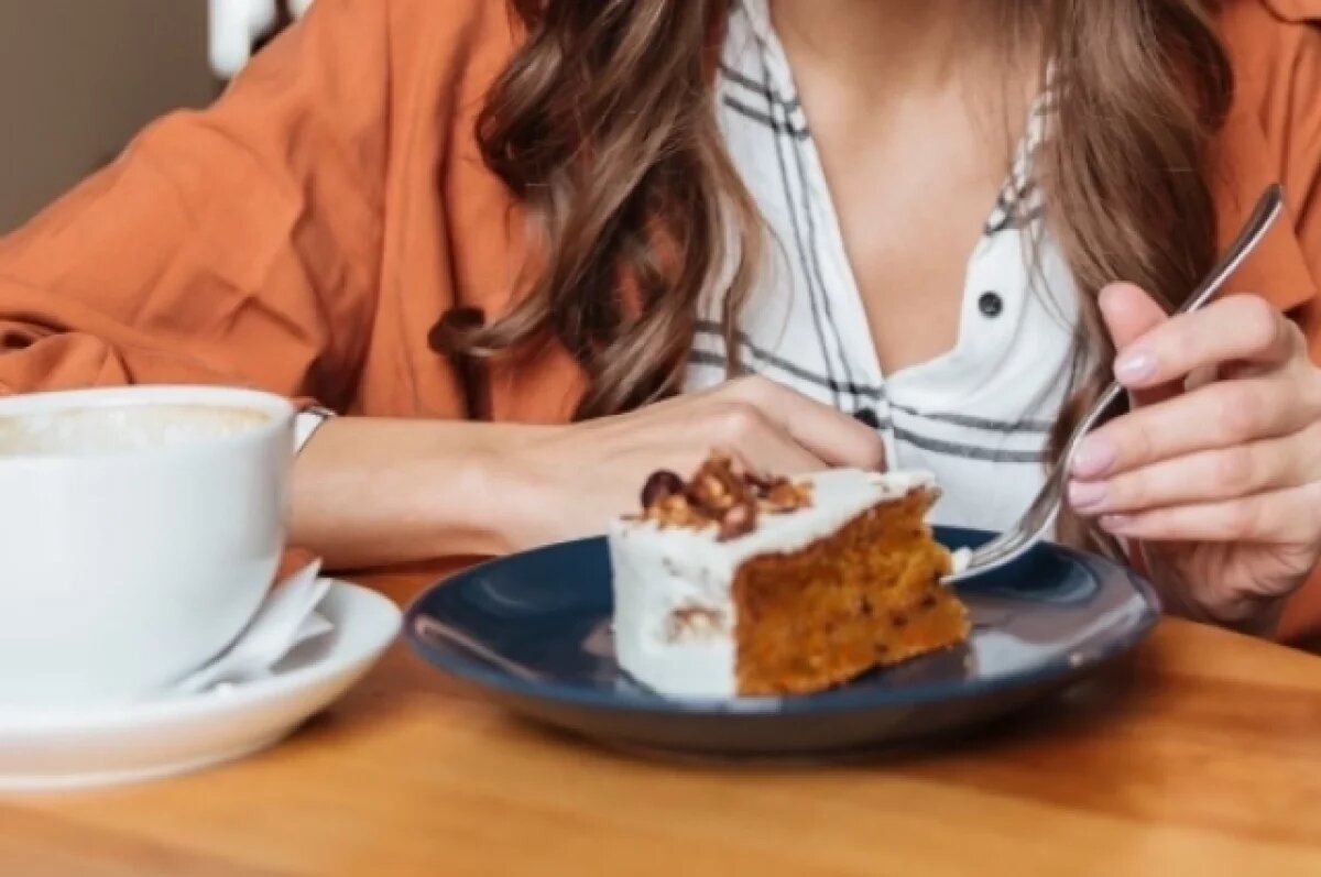    Пермяки смогут помочь людям с опытом бездомности, заказав десерт в кафе