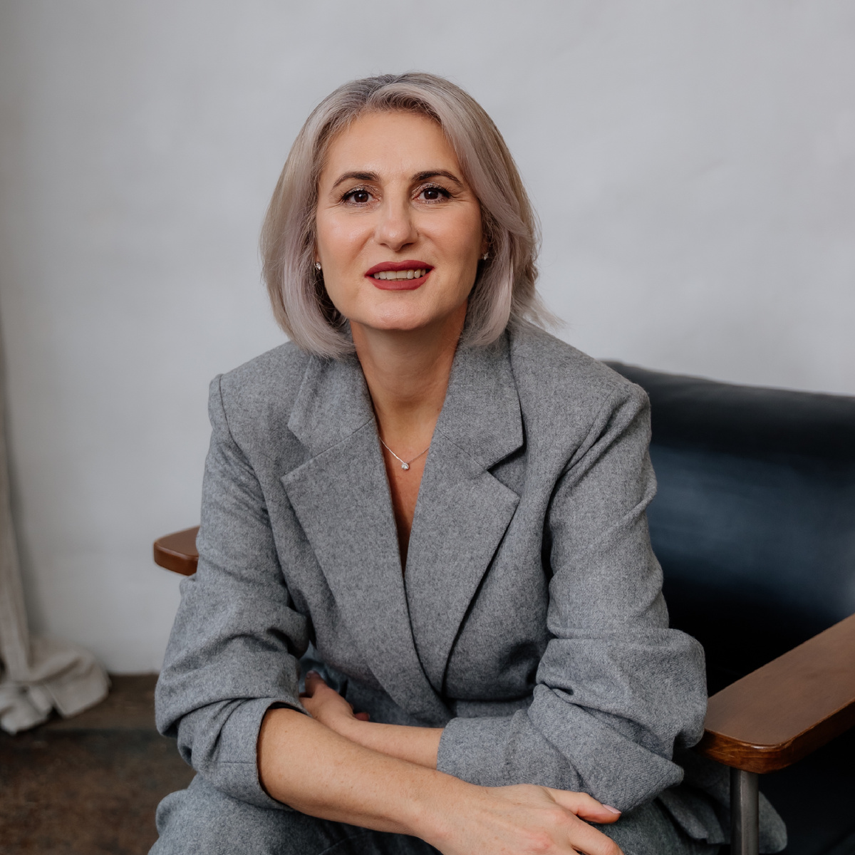 Хестанова Тамара Зауровна — врач-рефлексотерапевт со стажем 27 лет в лечении иглами