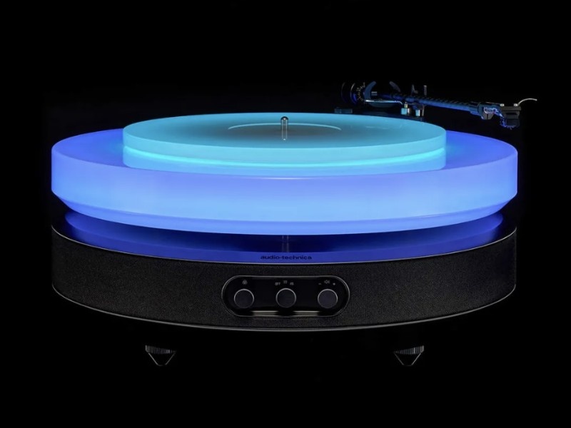    Audio-Technica выпустила левитирующий виниловый проигрыватель Hotaru