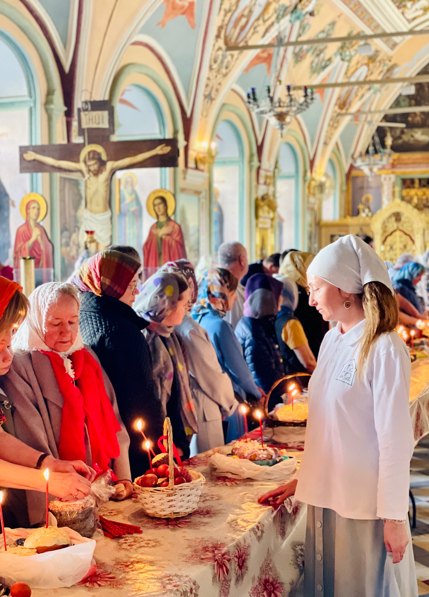 Трапезный Храм Троице-Сергиева Лавра