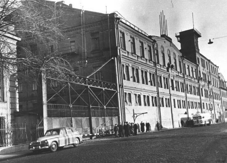 Ленинград, 25-я линия Васильевского острова, 8А