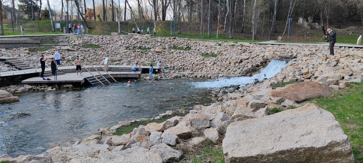Алия Сладкоежка Голубые озера