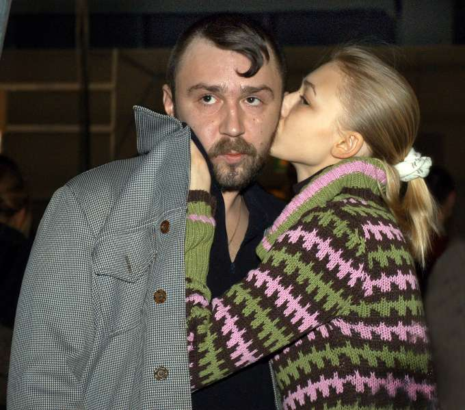 Сергей Шнуров и Оксана Акиньшина 
