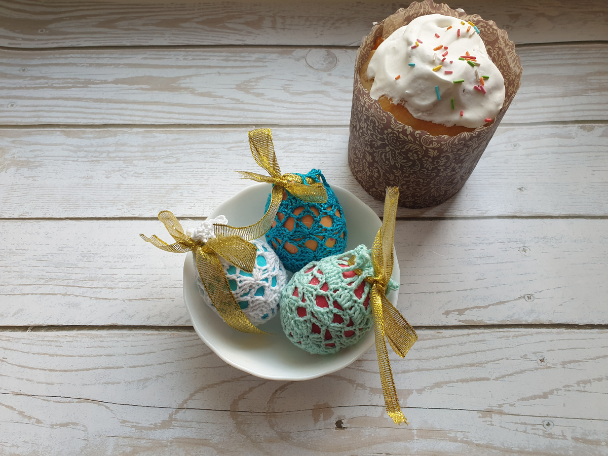 Яички в одежде