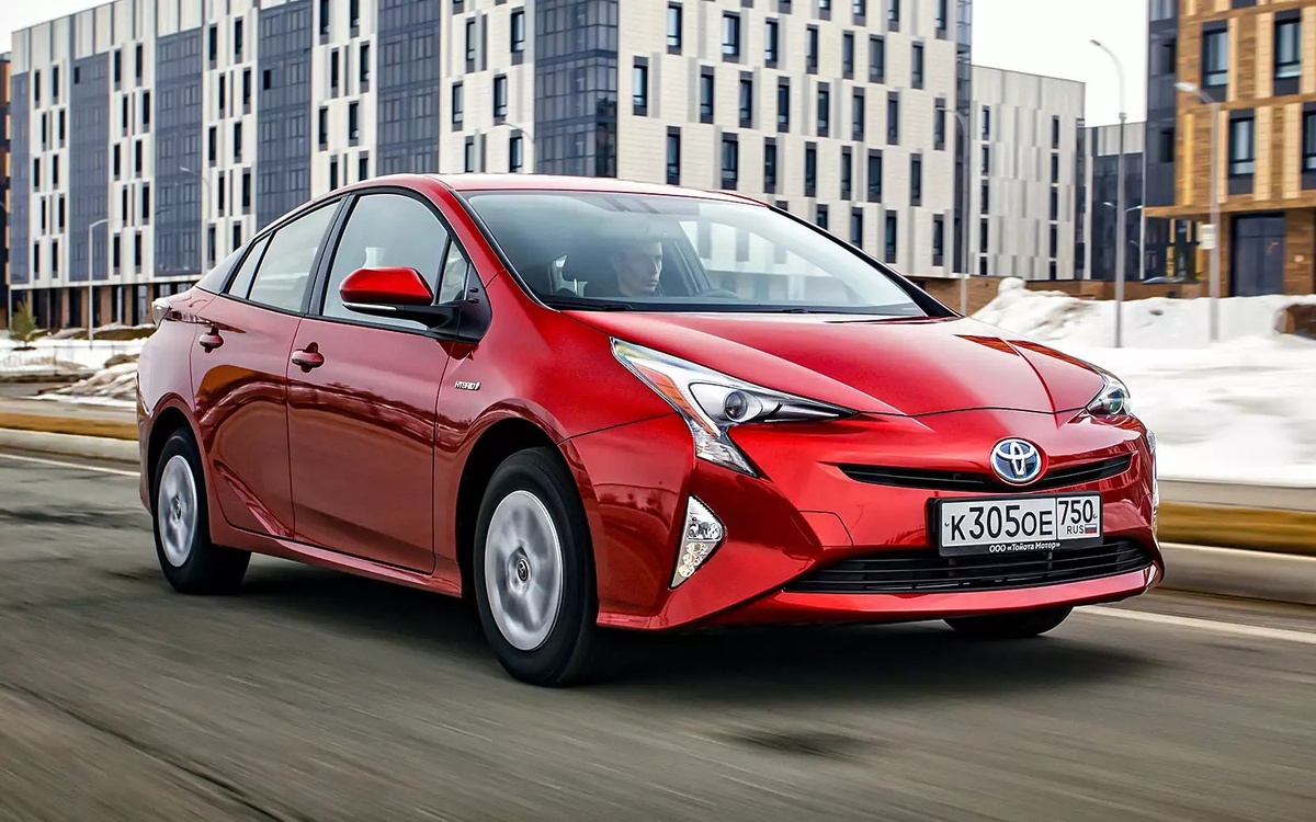 Toyota Prius IV (2015–2019)