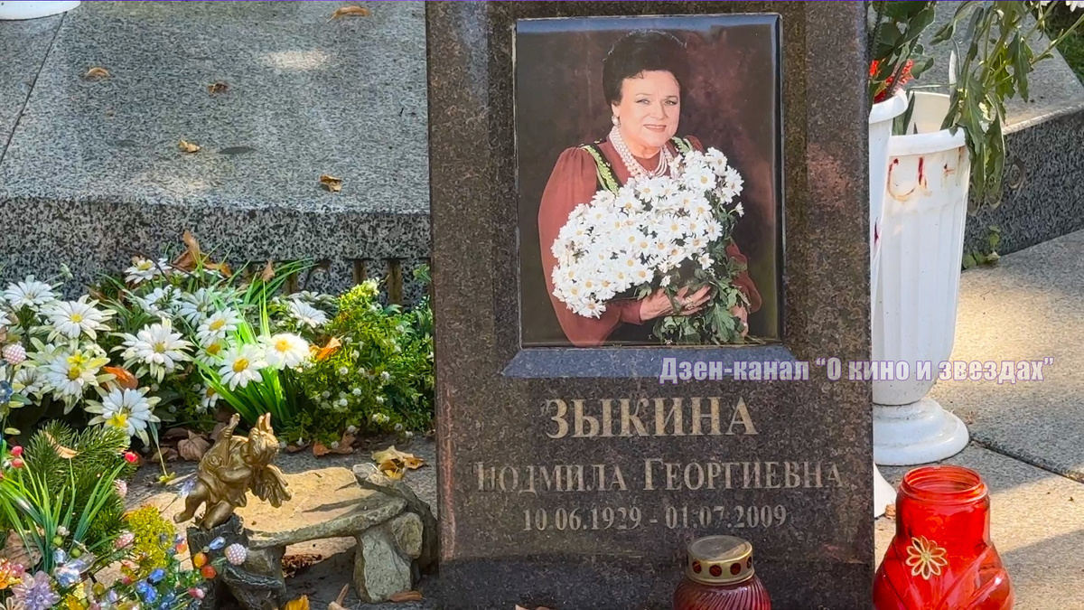 Фотографии сделаны авторами канала "О КИНО И ЗВЕЗДАХ"